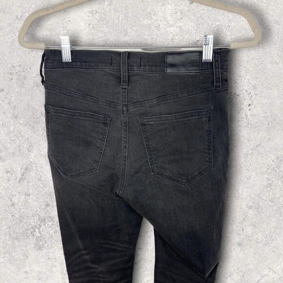 Madewell Mid Rise Skinny Jeans Black Sea Size 26 Petite Distressed Ripped Denim - Picture 4 of 12